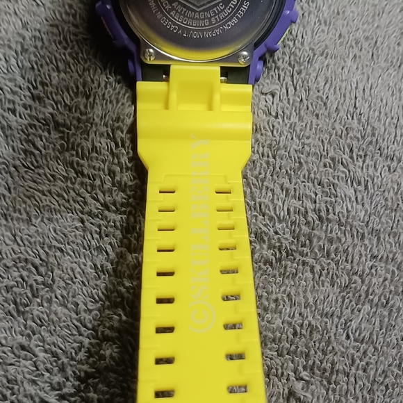 G-Shock GA-110 クリア/イエロー 専用] G-SHOCK GA-110[イエロー] + GA-100[クリア]